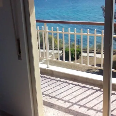 Sunshine House Offering Spectacular Views To Olymp A ניאה אירקליה