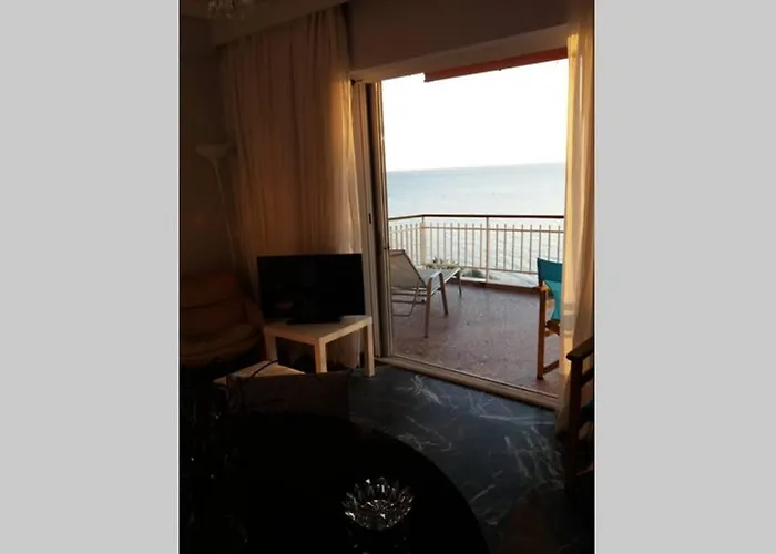 Sunshine House Offering Spectacular Views To Olymp A Daire Nea Iraklia