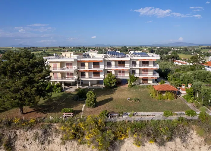 Daire Sunshine House Offering Spectacular Views To Olymp A Nea Iraklia