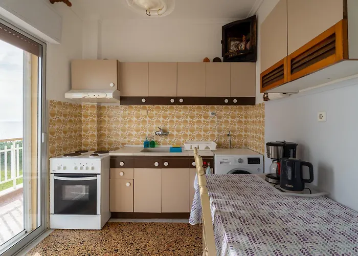 Sunshine House Offering Spectacular Views To Olymp A Appartement